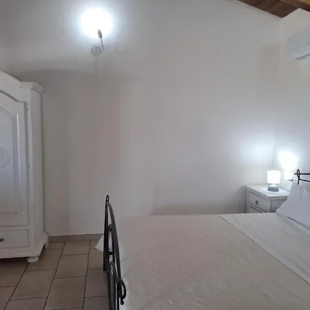 Sa Murta In Sennariolo-oristano Farm stay *