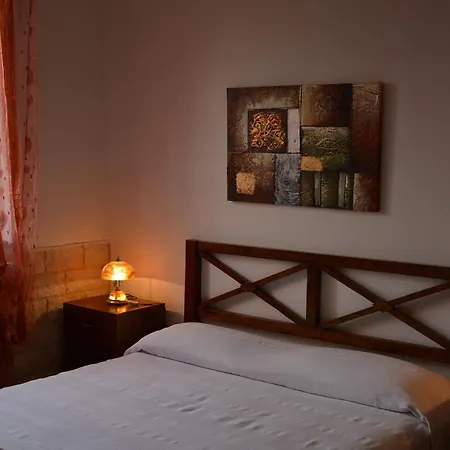 Alojamento de Turismo Rural Sa Murta In Sennariolo-oristano Sennariolo
